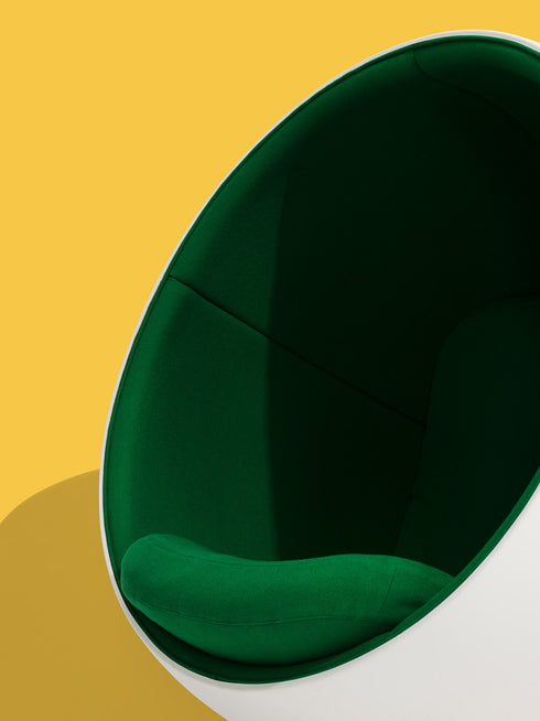 Eero Aarnio Originals Ball Chair